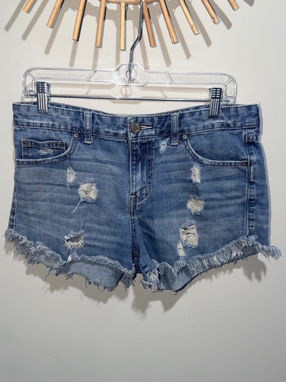 Free People Distressed Denim Women’s Shorts size 29